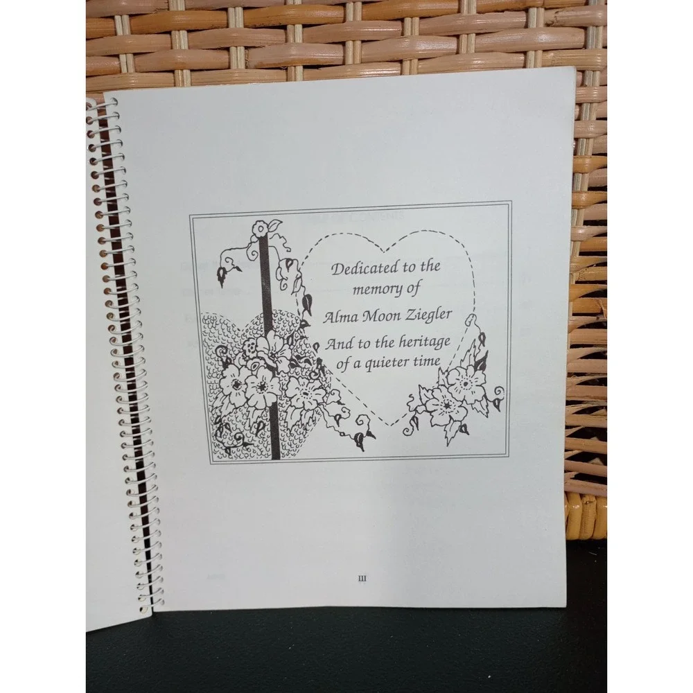 Mrs. Main's‎ Coming Home Cookbook Lela Main Heritage Randolph County Indiana
